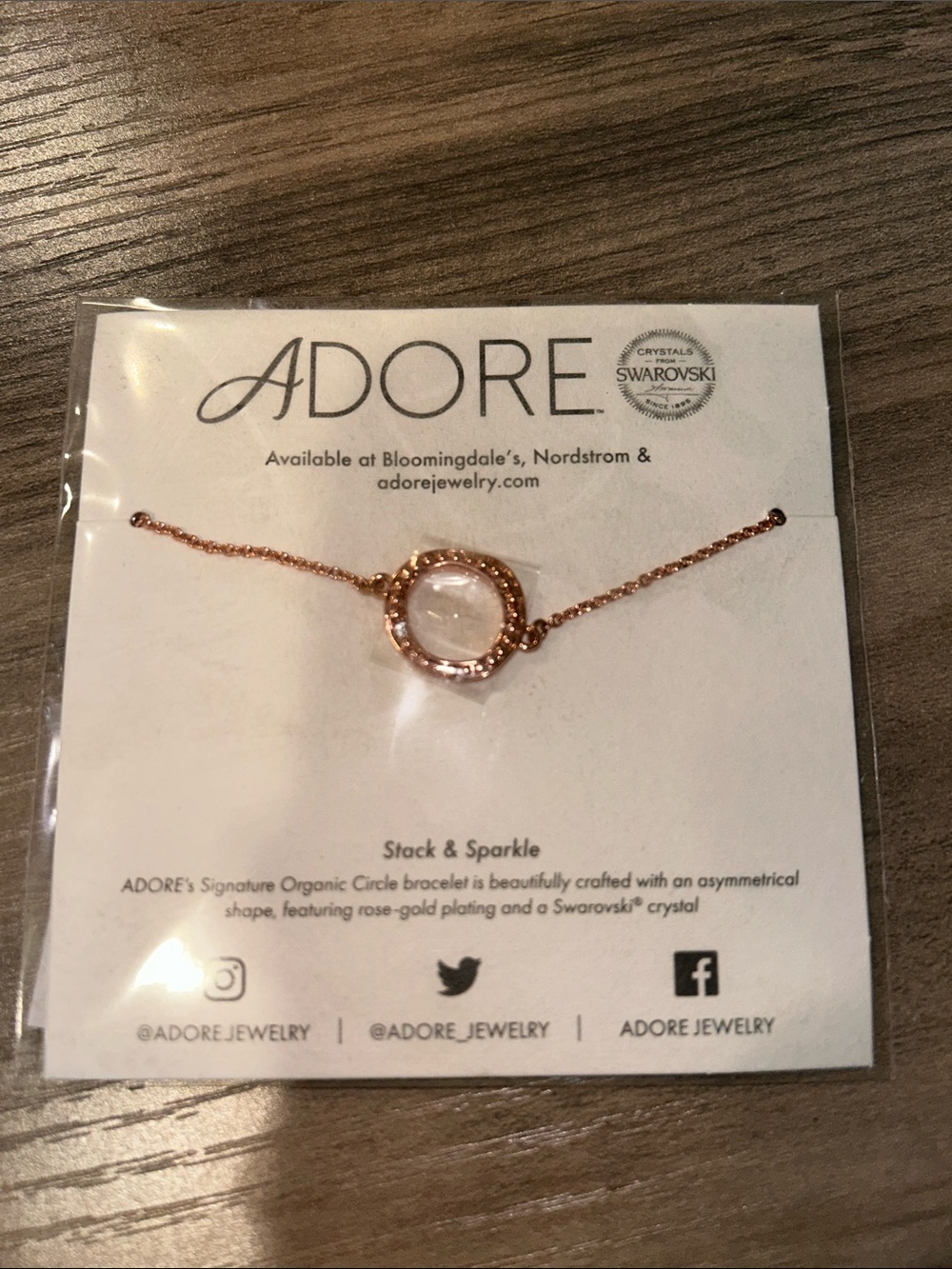 ✳️Adore Rose Gold Circle Bracelet with Clear Crystal✳️